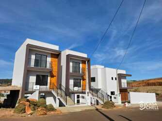 Sobrado para vender no bairro Jardim Das Hortencias, Fraiburgo - Santa Catarina