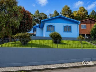 Casa para vender no bairro Jardim América, Fraiburgo - Santa Catarina